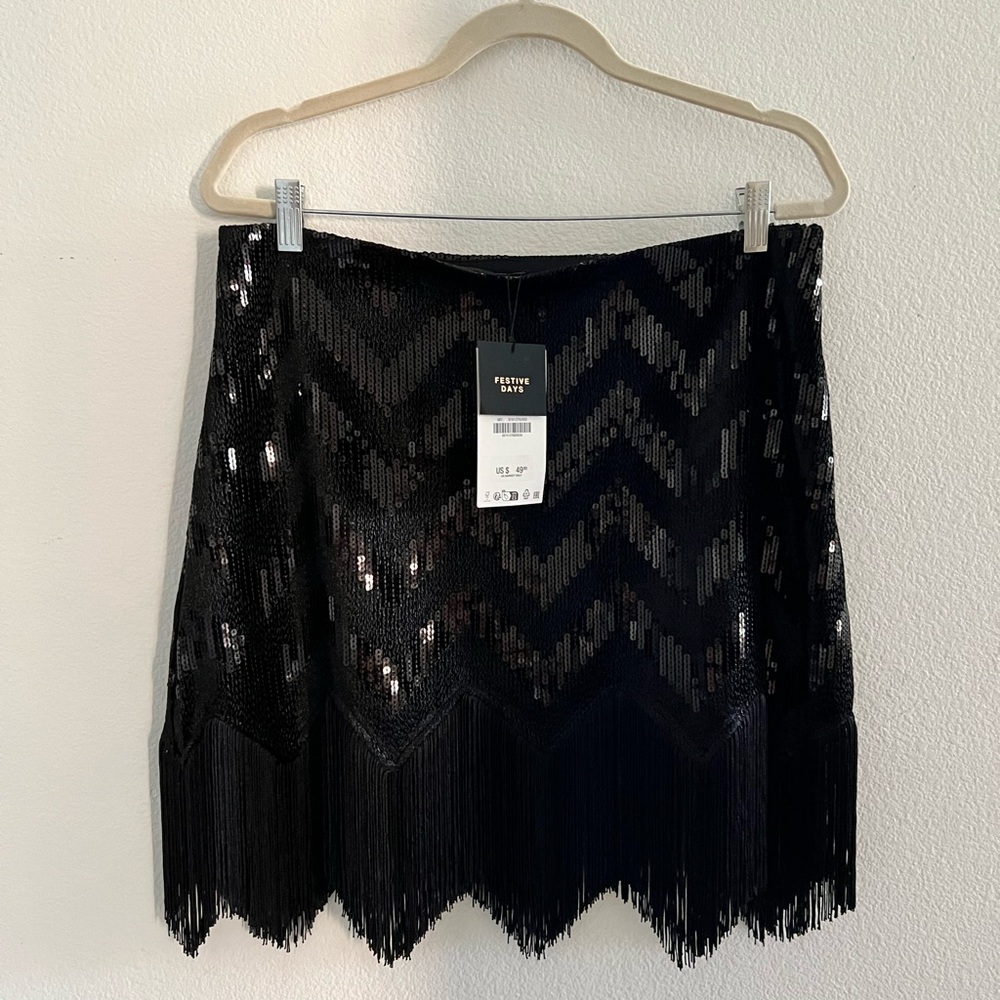 Zara Black Sequin Mini Skirt Cocktail size XL